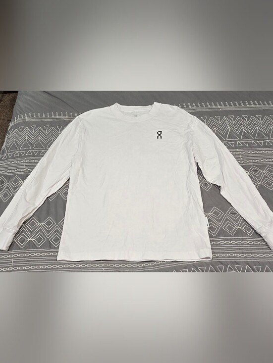 On Clouds Other - OnCloud Men's Club Longsleeve Tee Size XS